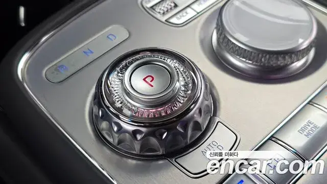 Genesis G90 2023 — Şəkil 15/20