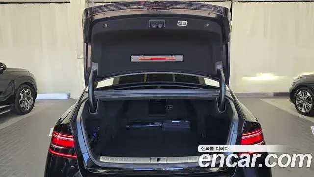 Genesis G90 2023 — Şəkil 20/20
