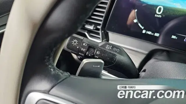 Kia Sportage 2023 — ფოტო 31/31