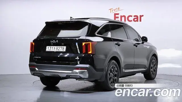 Kia Sorento 2024 — Şəkil 16/20