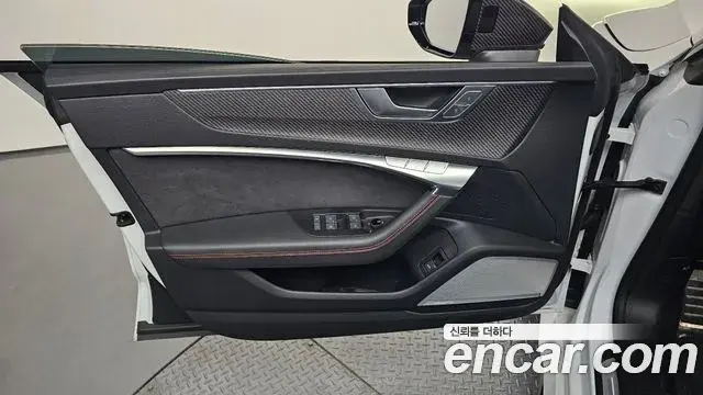 Audi RS7 2023 — Photo 36/36