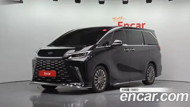 Lexus LM 2026 — Photo 15/20