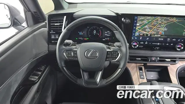 Lexus LM 2026 — Photo 20/20