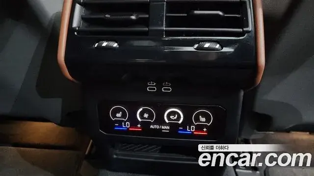BMW 5 Series 2024 — ფოტო 25/34