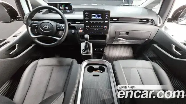 Hyundai Staria 2025 — Фото 6/20