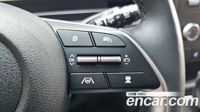 Hyundai Staria 2025 — Фото 15/20