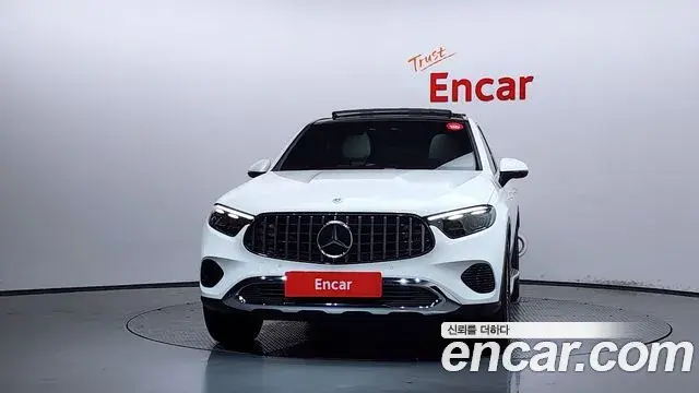 Mercedes-Benz GLC-Class 2024 — Photo 25/33