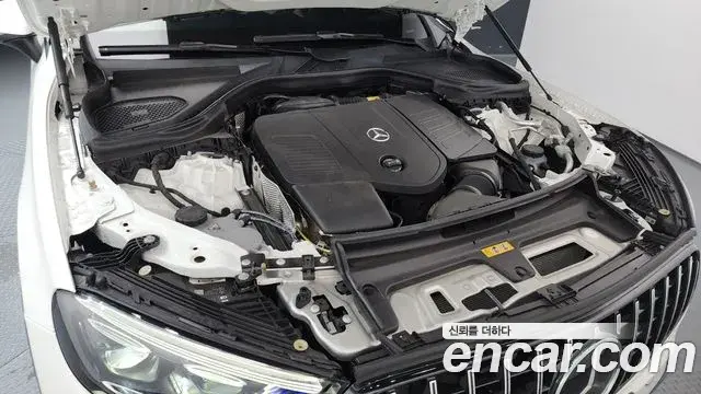 Mercedes-Benz GLC-Class 2024 — Photo 12/33