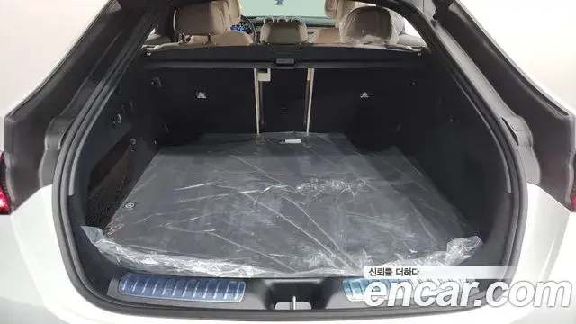 Mercedes-Benz GLC-Class 2024 — Photo 6/33