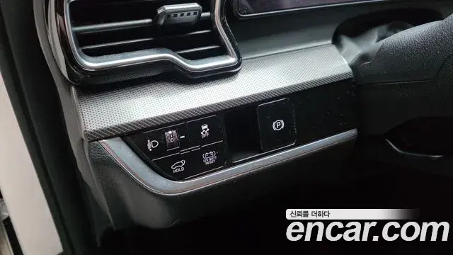 Kia Sportage 2024 — Фото 14/20