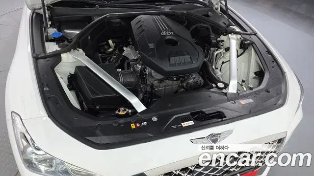 Genesis G70 2020 — Photo 14/20