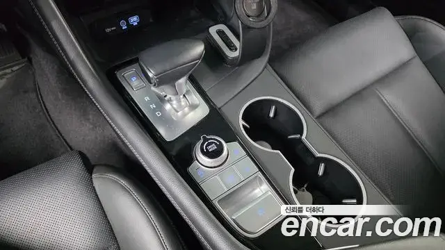 Genesis G70 2020 — Photo 19/20
