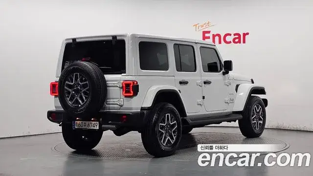 Jeep Wrangler 2024 — Photo 19/30