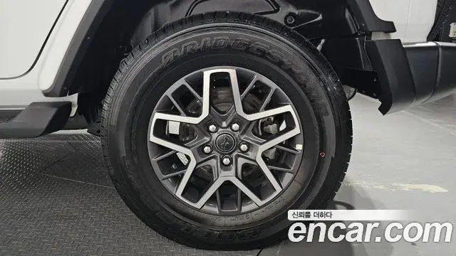 Jeep Wrangler 2024 — Photo 8/30