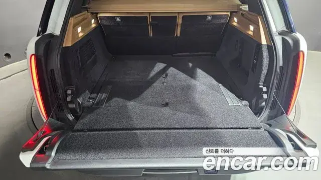 Land Rover Range Rover 2023 — Şəkil 18/35