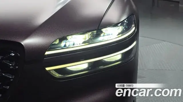 Genesis GV70 2022 — Photo 9/34
