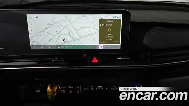 Kia Carnival 2025 — ფოტო 25/32