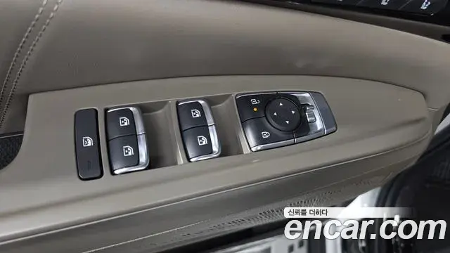 Kia Carnival 2025 — ფოტო 12/32