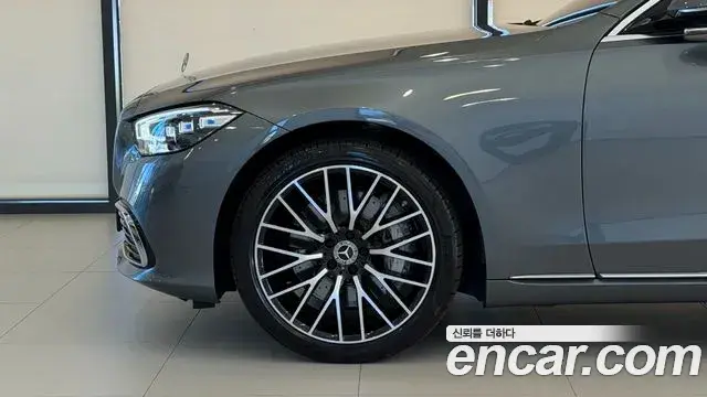 Mercedes-Benz S-Class 2025 — Şəkil 13/17