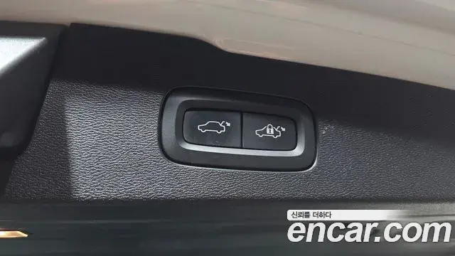 Volvo V60 Cross Country 2020 — Şəkil 10/31