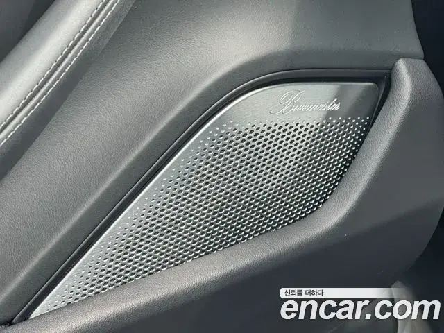 Porsche Taycan 2023 — Şəkil 13/20