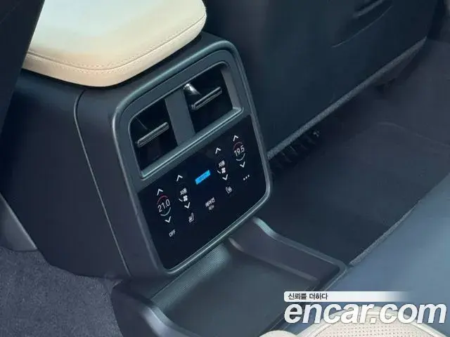 Porsche Taycan 2023 — Şəkil 7/20