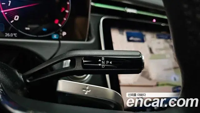 Mercedes-Benz E-Class 2024 — Şəkil 21/34