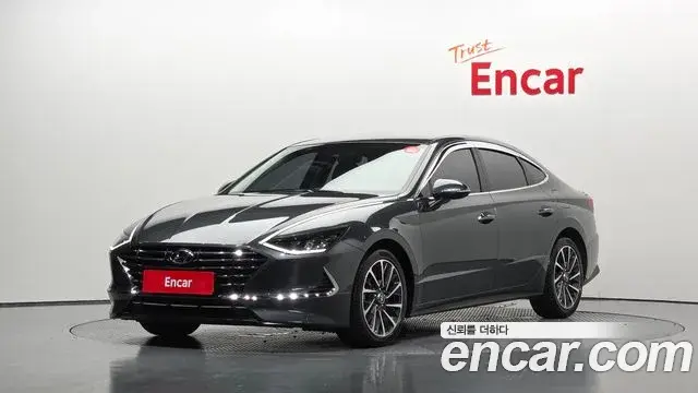 Hyundai Sonata Hybrid 2019 — Photo 30/30