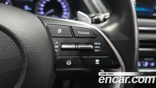 Hyundai Sonata Hybrid 2019 — Photo 22/30