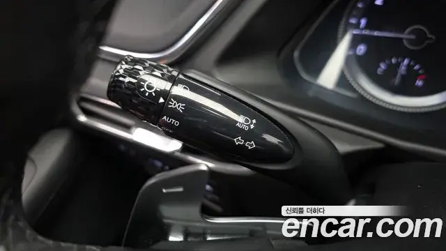 Hyundai Sonata Hybrid 2019 — Photo 3/30