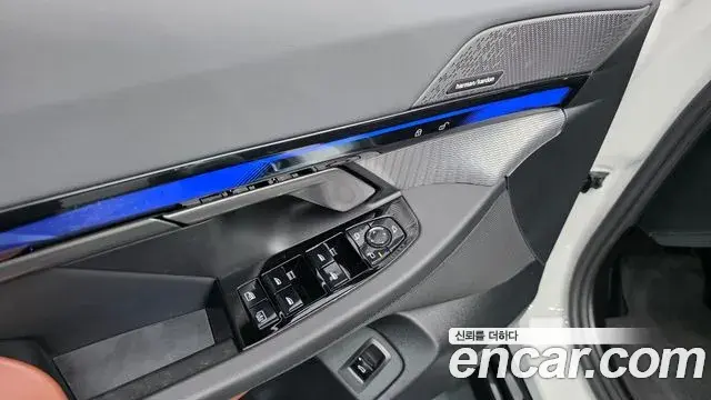 BMW 5 Series 2025 — ფოტო 18/34
