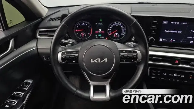 Kia K5 2022 — Фото 13/20