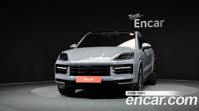 Porsche Cayenne 2024 — ფოტო 36/38