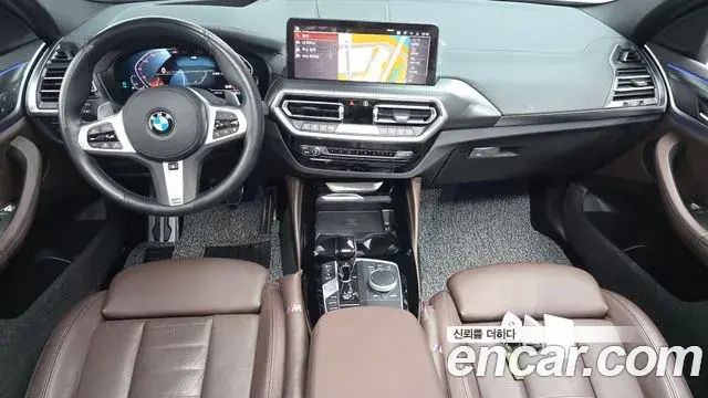BMW X4 2023 — Фото 7/20