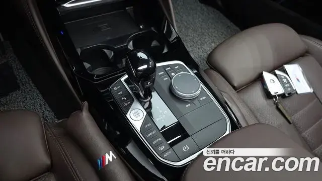 BMW X4 2023 — Фото 9/20