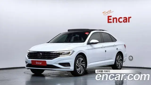 Volkswagen Jetta 2021 — ფოტო 3/32