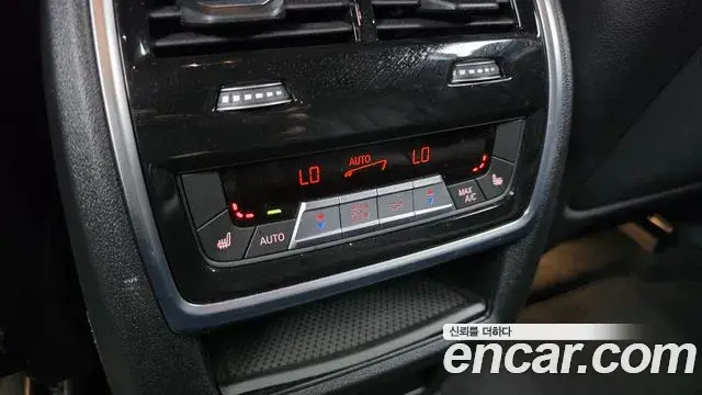 BMW X6 2024 — Photo 8/32