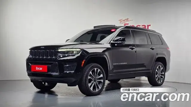 Jeep Grand Cherokee 2022 — Photo 20/39