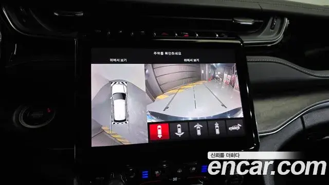 Jeep Grand Cherokee 2022 — Photo 6/39