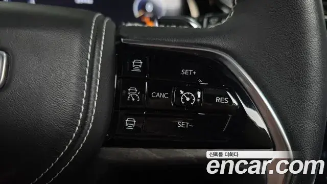 Jeep Grand Cherokee 2022 — Photo 13/39