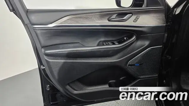 Jeep Grand Cherokee 2022 — Photo 23/39