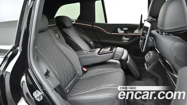 Mercedes-Benz GLS-Class 2025 — ფოტო 15/20