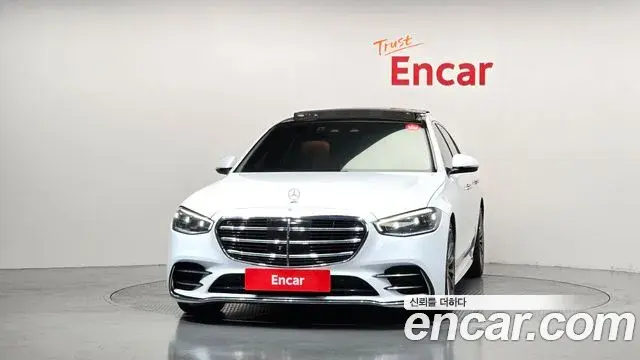 Mercedes-Benz S-Class 2023 — ფოტო 18/20