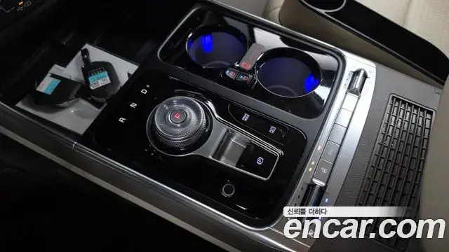 Kia Carnival 2024 — Şəkil 3/41