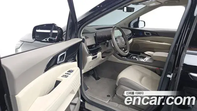 Kia Carnival 2024 — Şəkil 31/41