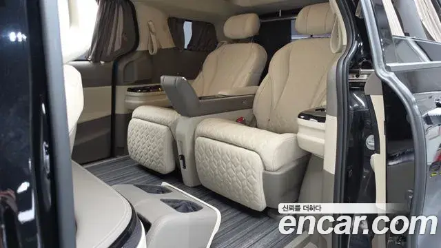Kia Carnival 2024 — Şəkil 26/41