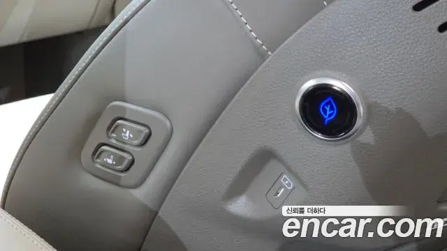 Kia Carnival 2024 — Şəkil 19/41