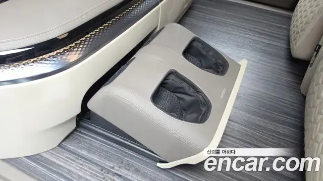 Kia Carnival 2024 — Şəkil 16/41
