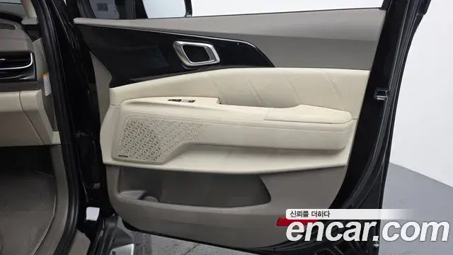 Kia Carnival 2024 — Şəkil 2/41
