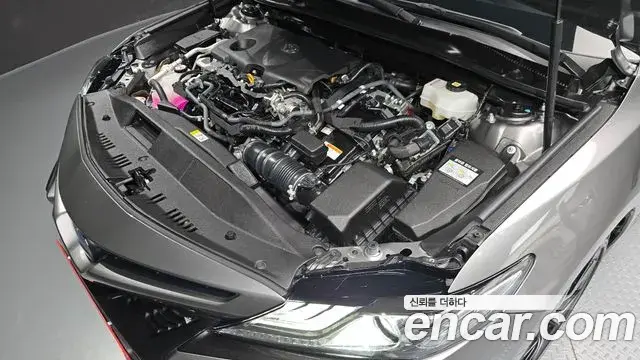 Toyota Camry 2024 — Photo 23/31